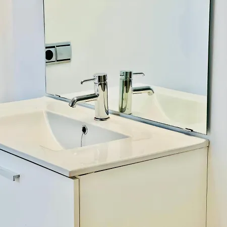 Canaryislandshost L Mar Azul